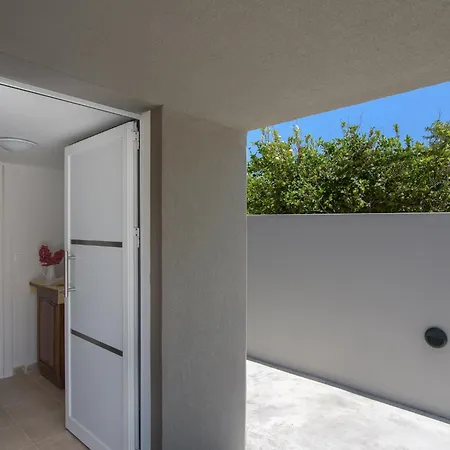 Holiday home Marita House Sea View *
